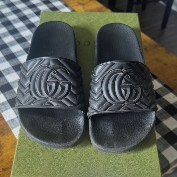 Gucci Shoes - Gucci Black Sandals